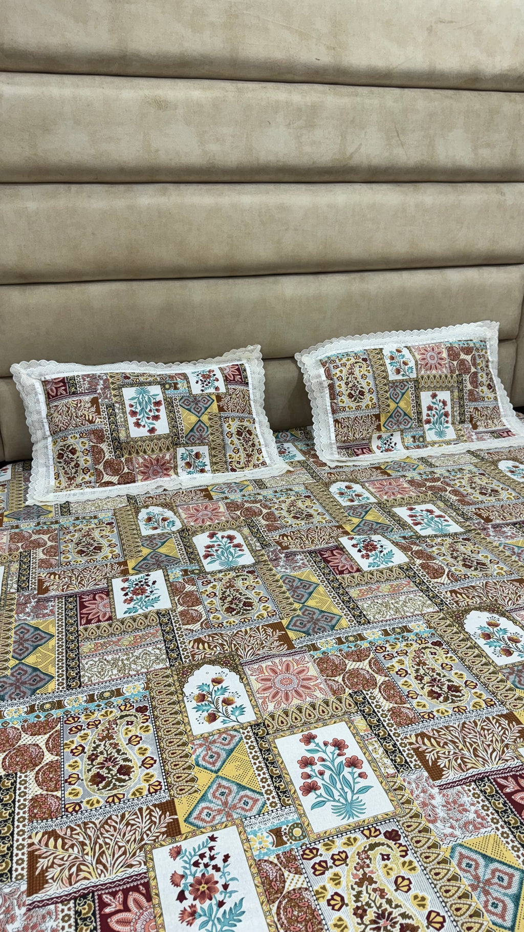 Tarini Lace Pure Cotton Bedsheet King Size | Floral Printed Cotton Bedsheet with Lace Border