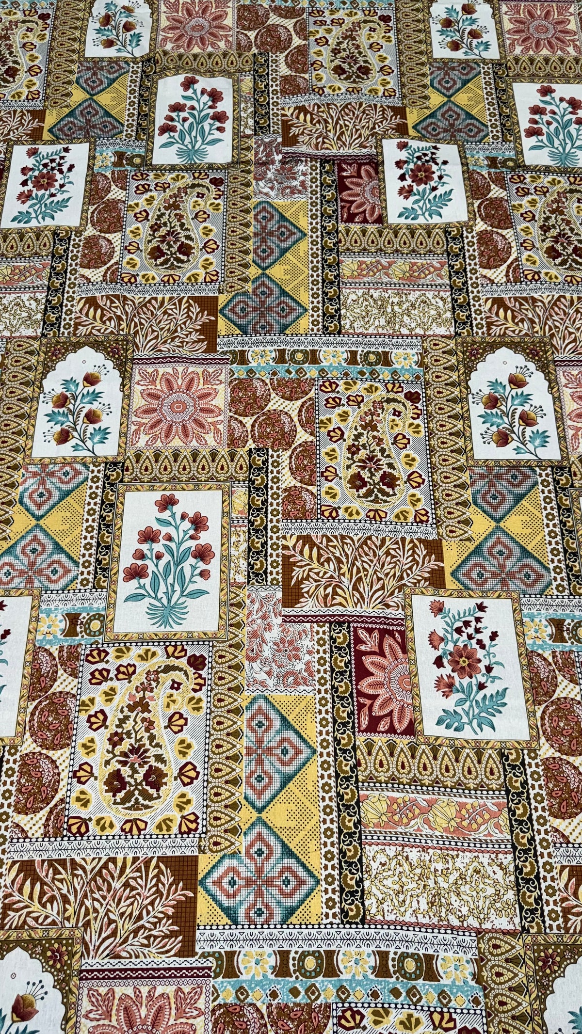 Tarini Lace Pure Cotton Bedsheet King Size | Floral Printed Cotton Bedsheet with Lace Border