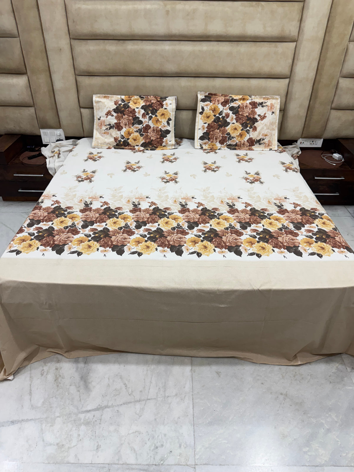 GHOOMAR PURE ORGANIC COTTON BEDSHEET (King-Size:108x108)