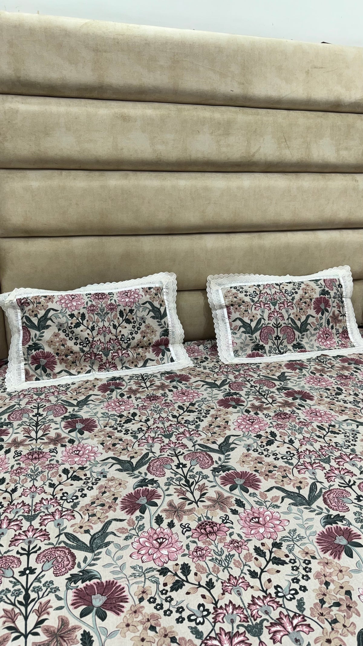Tarini Lace Pure Cotton Bedsheet King Size | Floral Printed Cotton Bedsheet with Lace Border